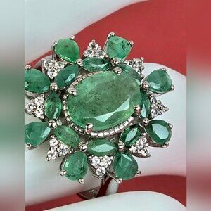925 Sterling Silver Ring Sz 7 with Natural Emerald Gem & Cz